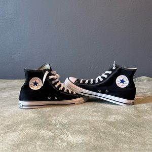 Converse High Tops black NWOT